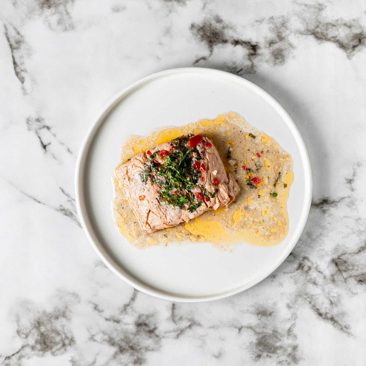 Salmón al ajillo, comida saludable lista para calentar | Chef al Vacío